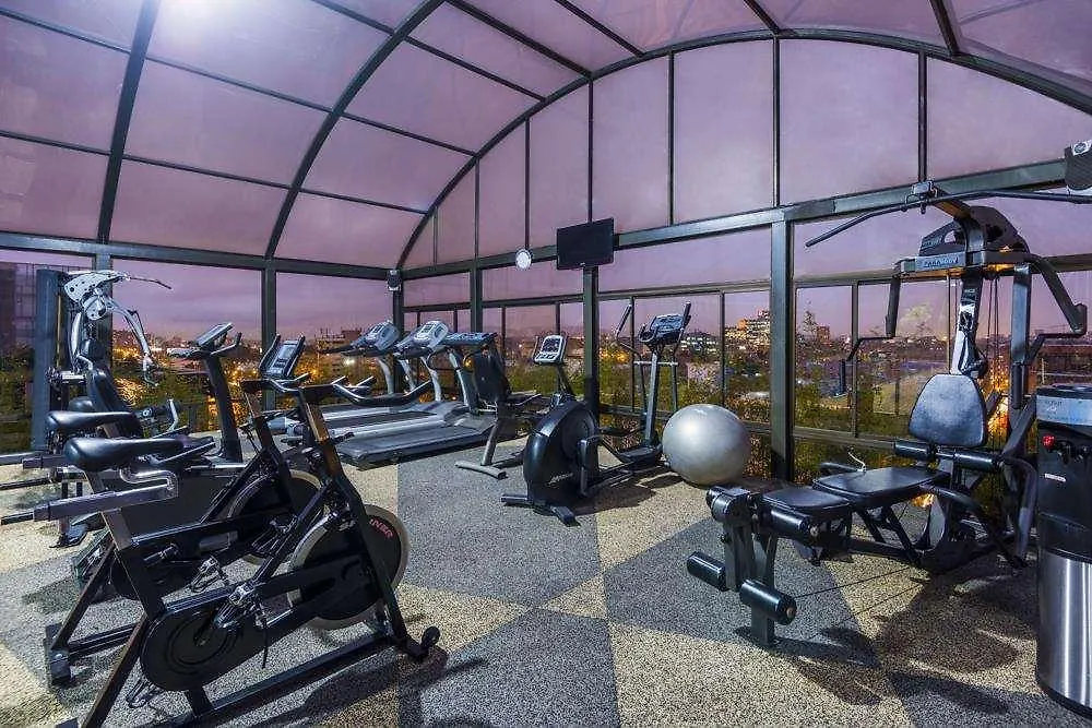 Cosmos 100 Hotel And Centro De Convenciones 波哥大