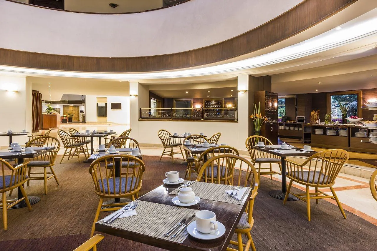 Cosmos 100 Hotel And Centro De Convenciones 波哥大