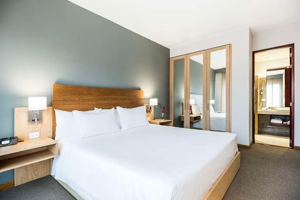 Cosmos 100 Hotel And Centro De Convenciones 波哥大